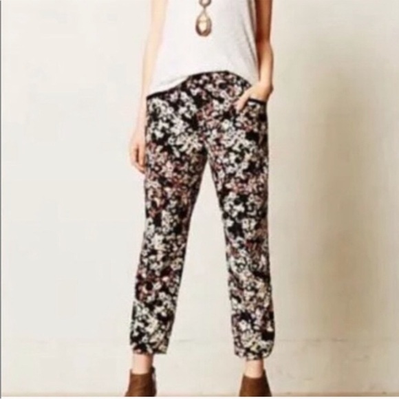 Anthropologie Cartonnier Black Floral Print Pull On Cropped Ankle Pants Size 8 - Picture 3 of 7